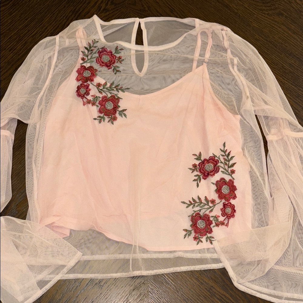 Hollister Co. Women's Pink and Red Bell Sleeve Coquette Barbiecore Blouse- Large